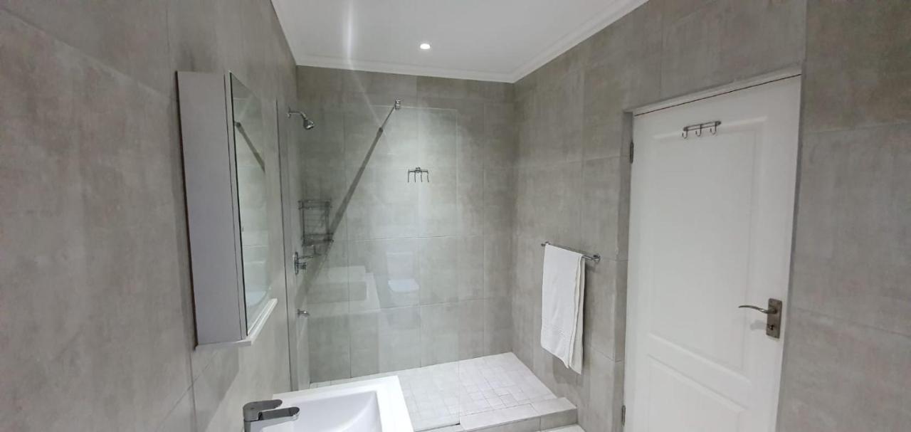 Villa Parisienne Modern Guest House Cape Town Dış mekan fotoğraf