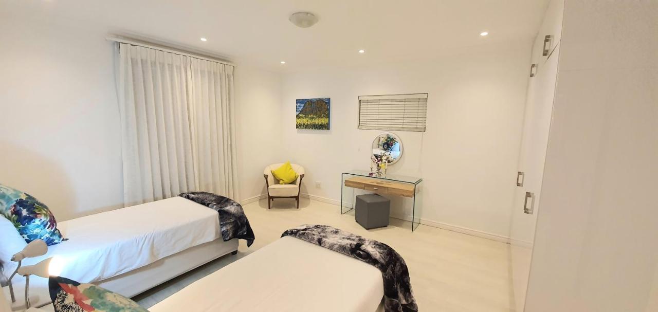 Villa Parisienne Modern Guest House Cape Town Dış mekan fotoğraf